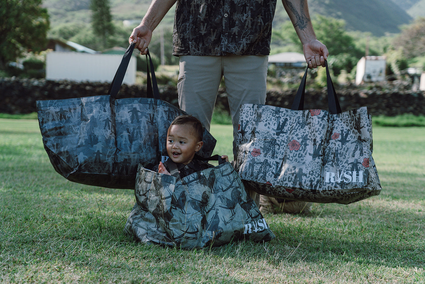 Dark Waiwi Tote