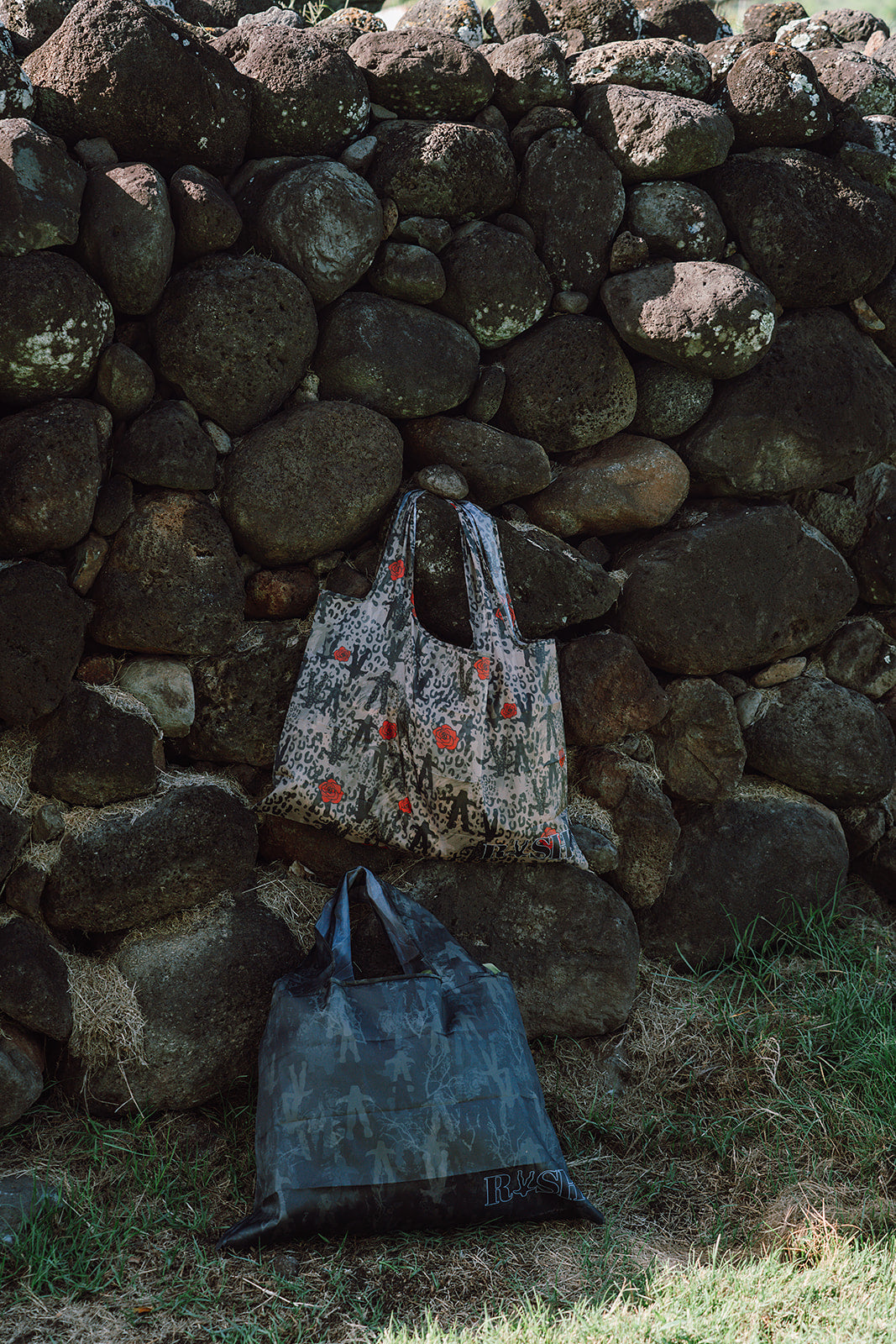 Dark Waiwi Foldable Shopping Bag