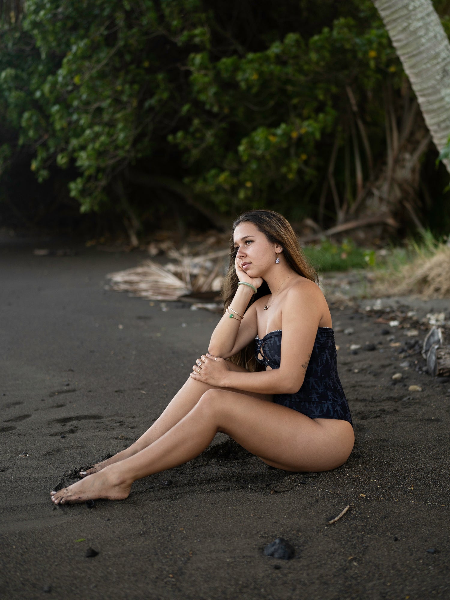 Jaw Droppin’ Kinis