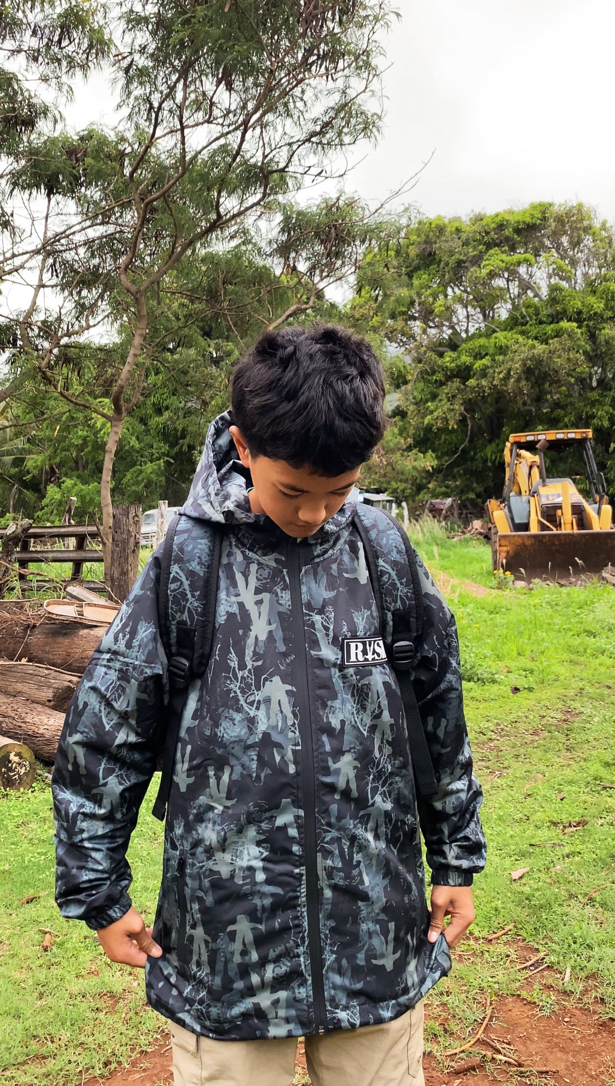 Dark Waiwi Jaw Windbreaker