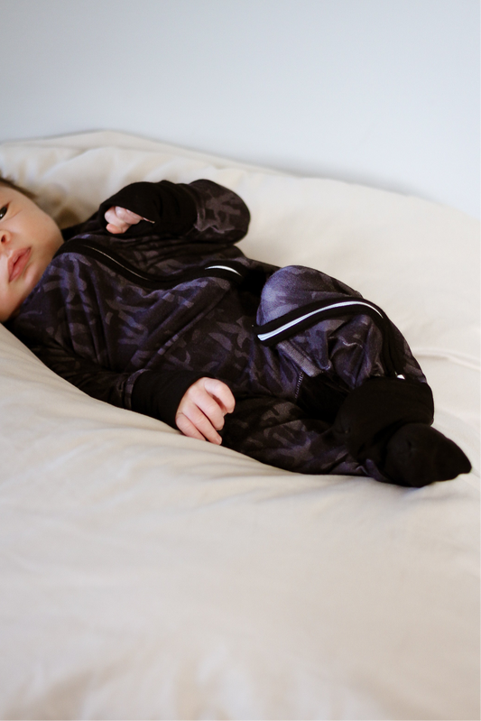 Black Jaw Zipper Jammies