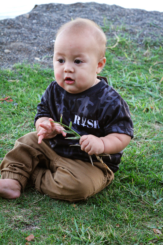 Keiki Black Jaw Tee