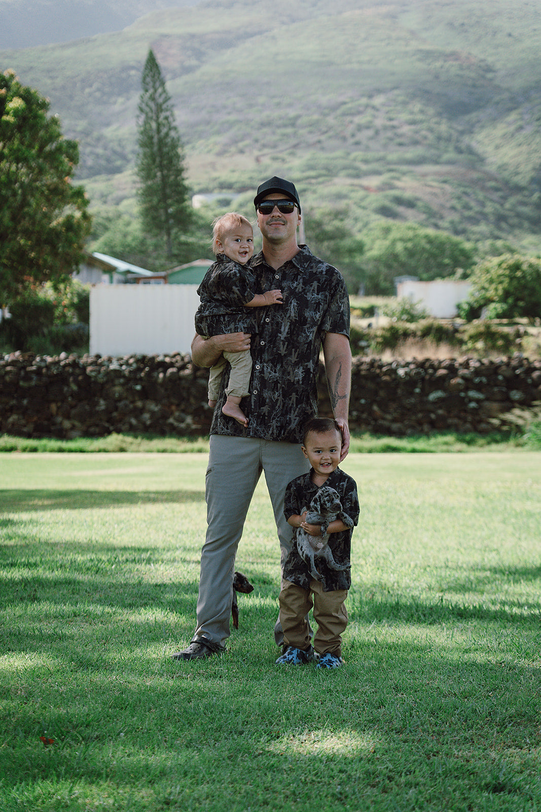 Keiki Dark Waiwi Button Down