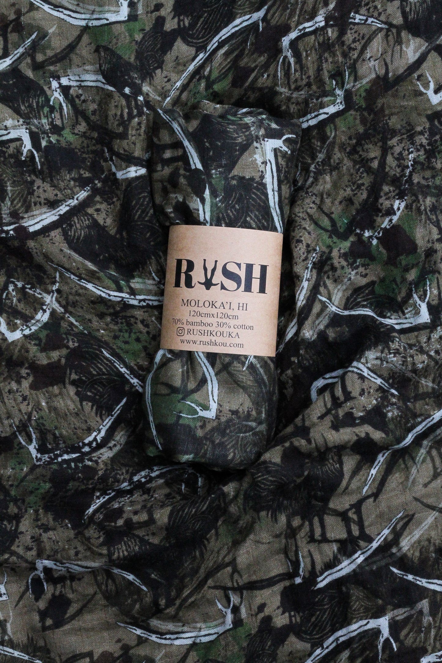 LEGAL Bird Muslin Swaddle