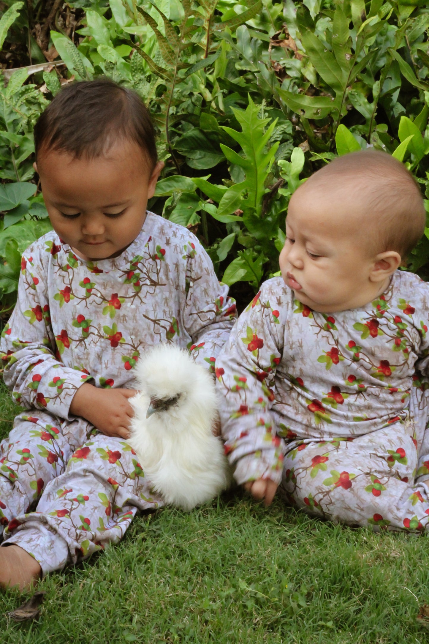 Waiwi Jaw Bamboo Two-Piece Jammies