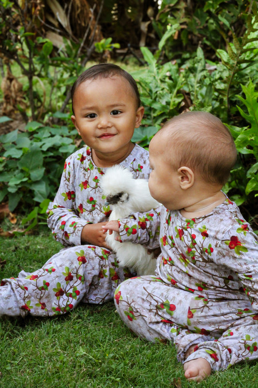 Waiwi Jaw Bamboo Two-Piece Jammies