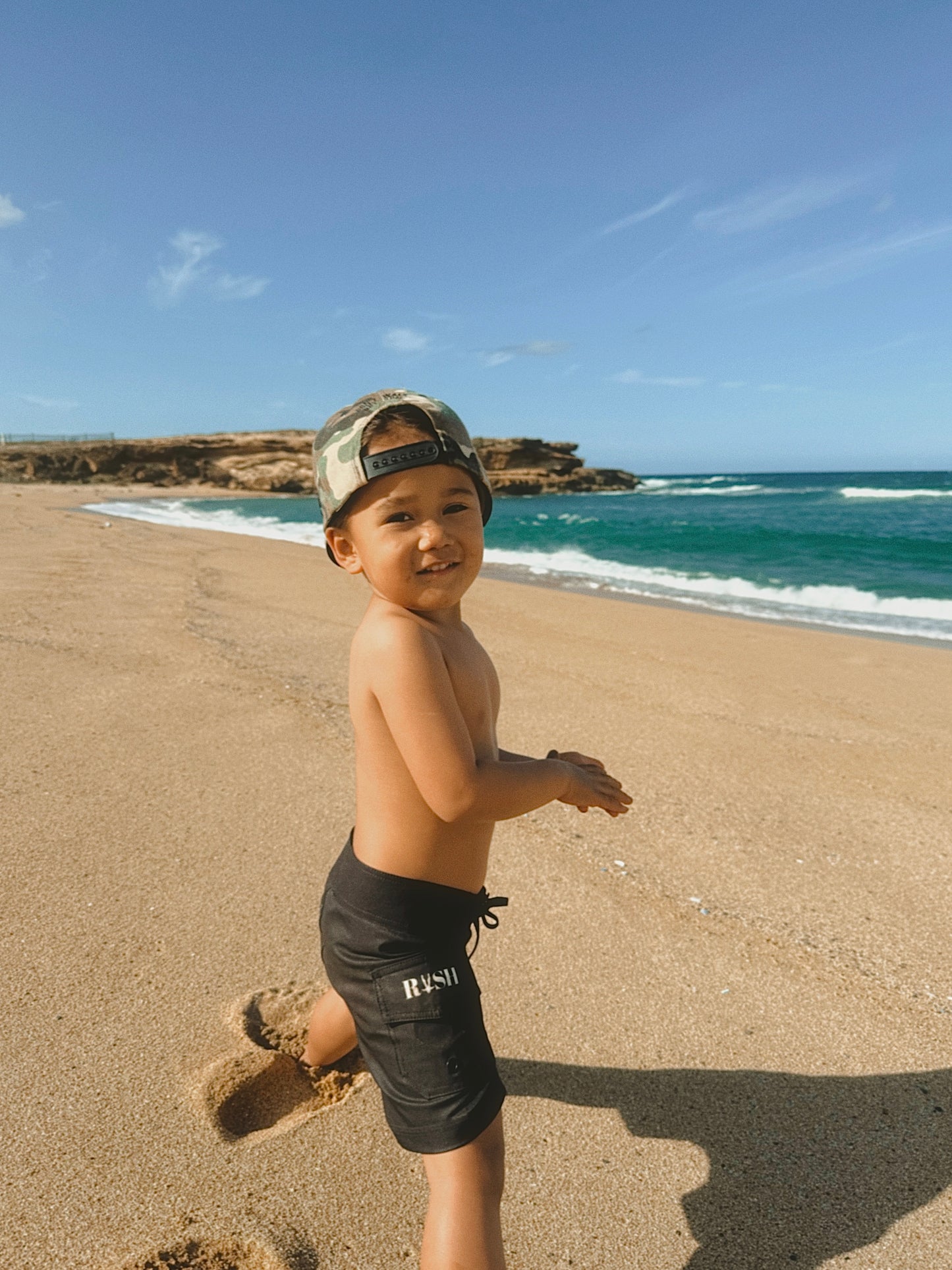 Keiki Smokey Black Board Shorts