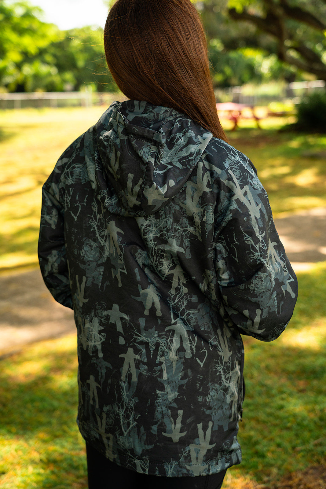 Dark Waiwi Jaw Windbreaker