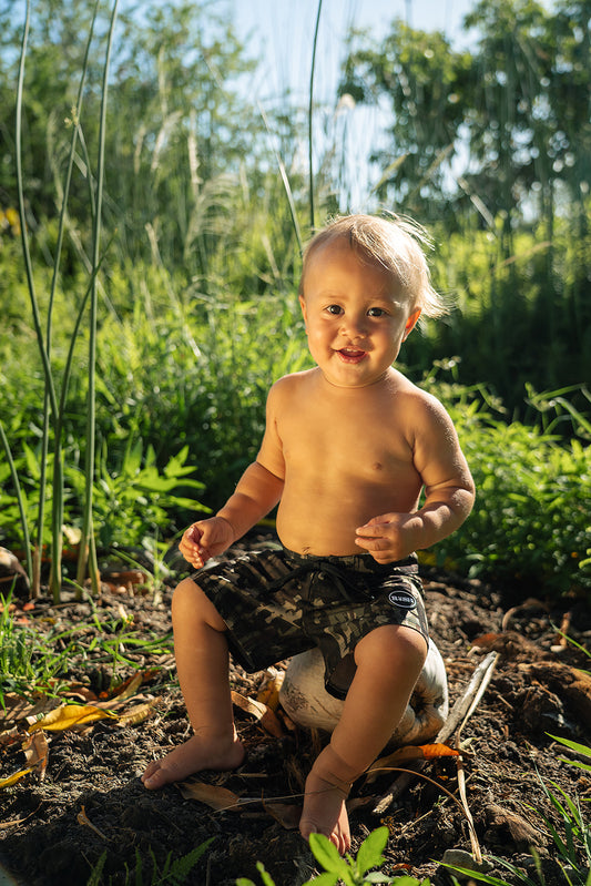 Keiki War Boarshorts